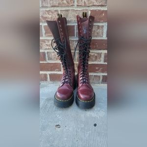 Doc Marten Britain boot UK6